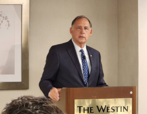 Senator Boozman speaking to NAEDA dealers